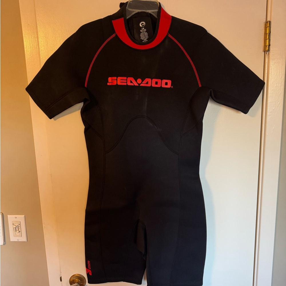 Sea-Doo Men's Black and Red Rashguard